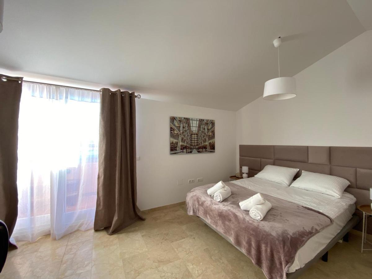 Spacious And Stylish Penthouse In Mijas El Faro المظهر الخارجي الصورة